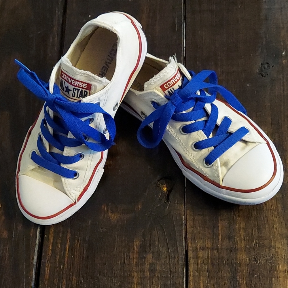 Girls Converse